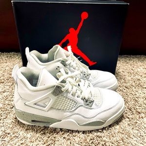 Air Jordan 4 Retro White Oreo